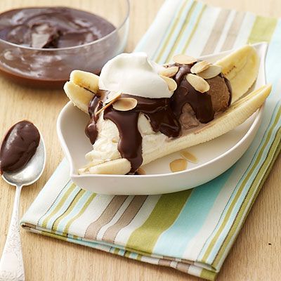 Best-Ever Banana Splits